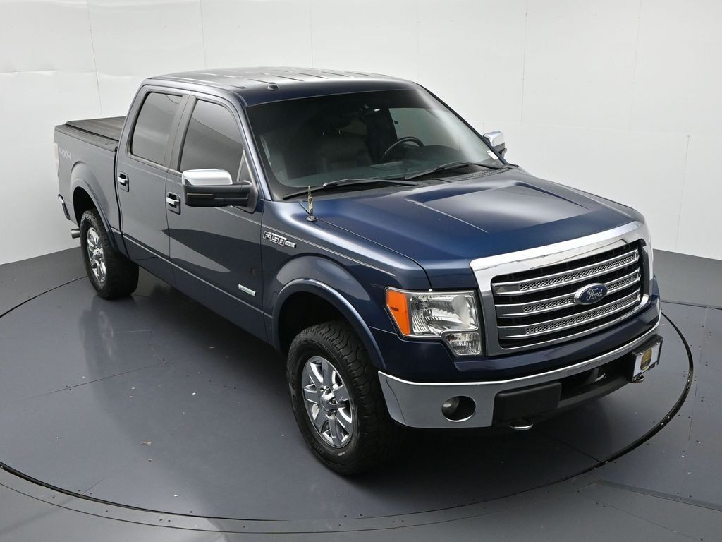 Ford F-150 Vehicle Full-screen Gallery Image 15