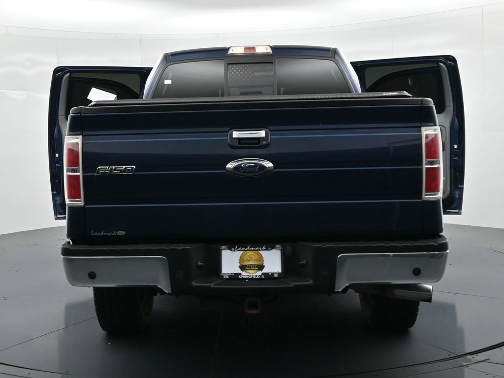 Ford F-150 Vehicle Full-screen Gallery Image 26