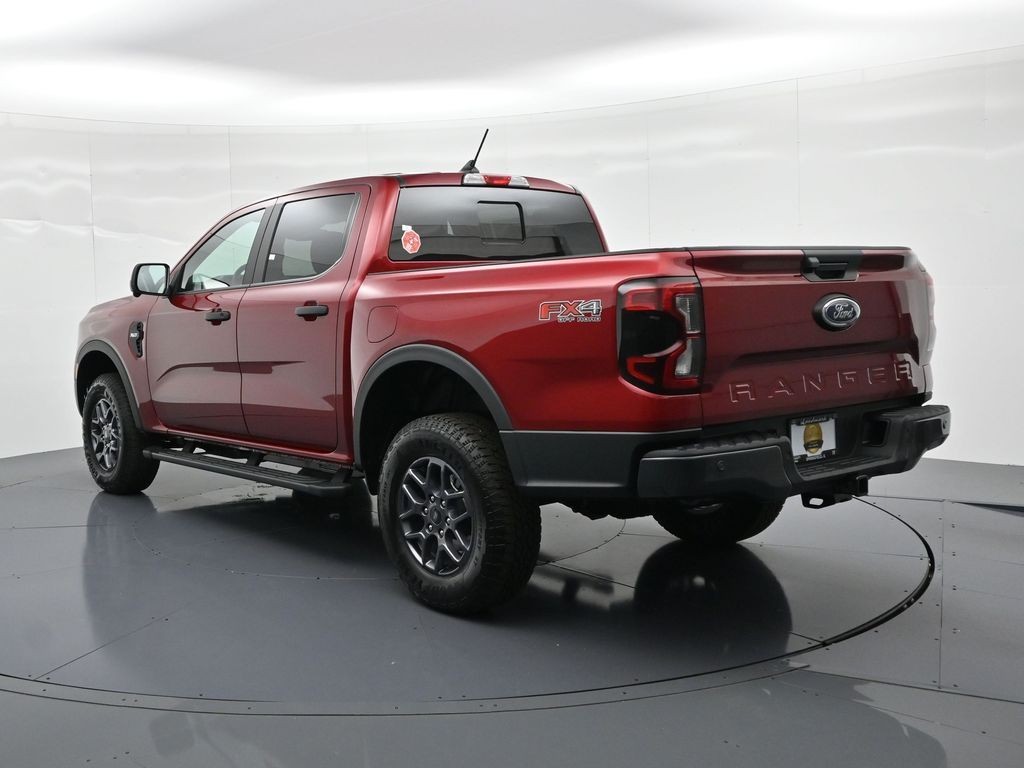 Ford Ranger Vehicle Full-screen Gallery Image 8