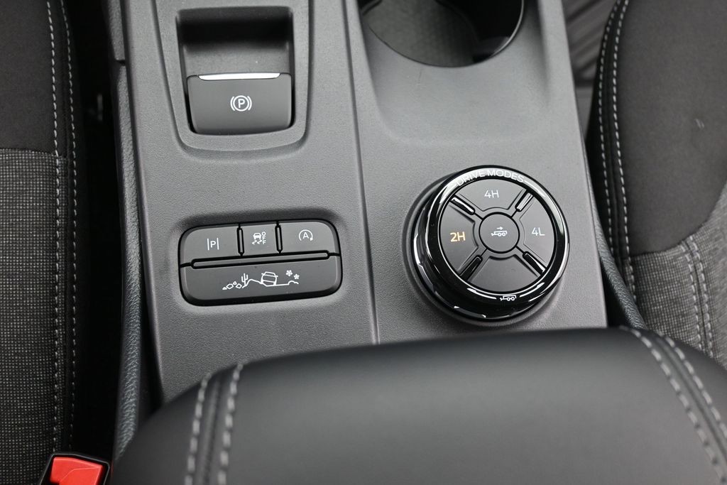 Ford Ranger Vehicle Full-screen Gallery Image 13