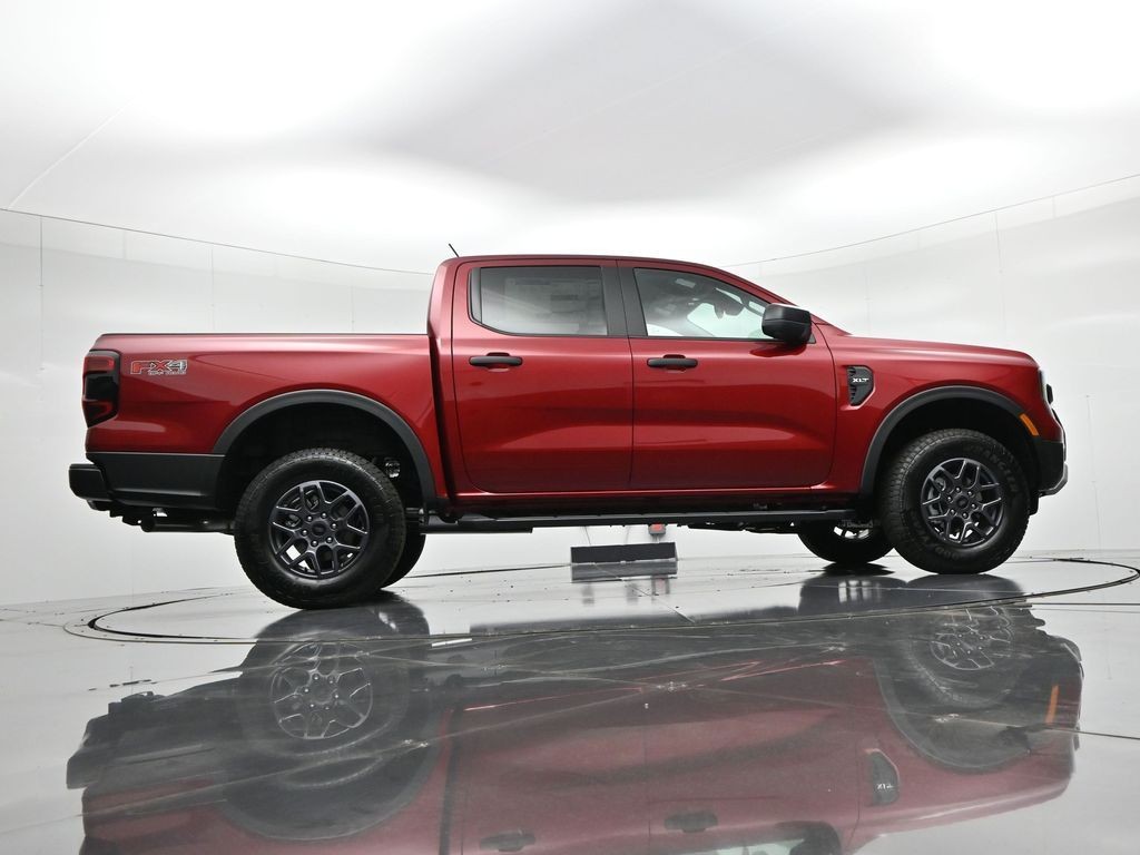 Ford Ranger Vehicle Full-screen Gallery Image 24