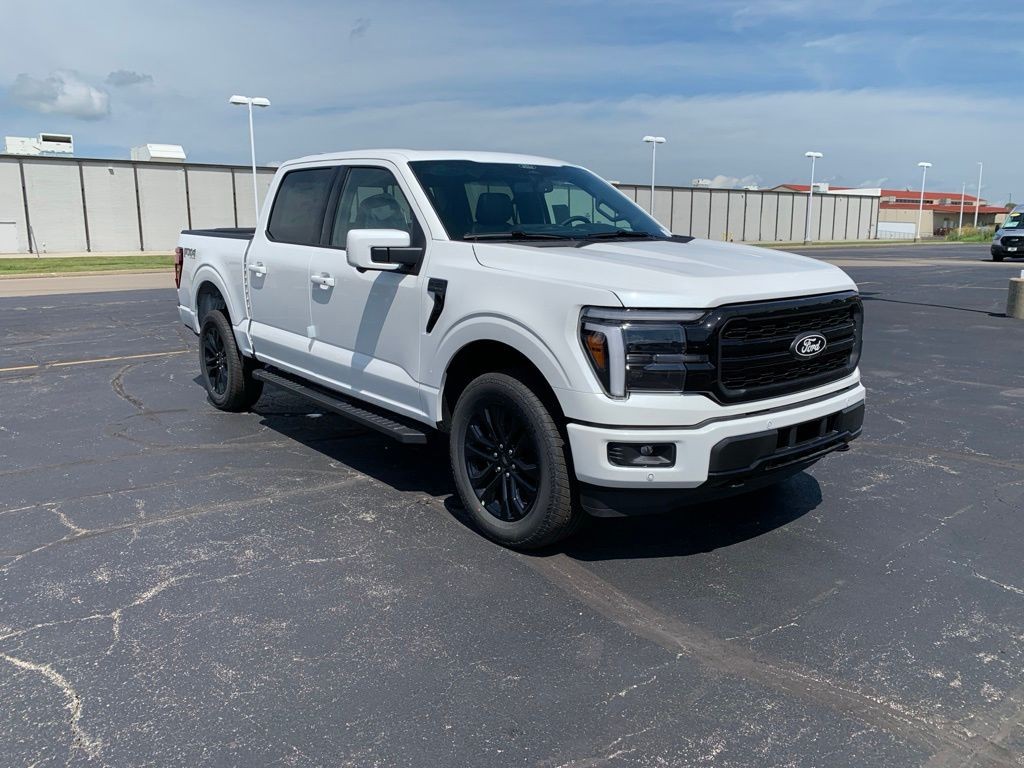 Ford F-150 Vehicle Full-screen Gallery Image 9