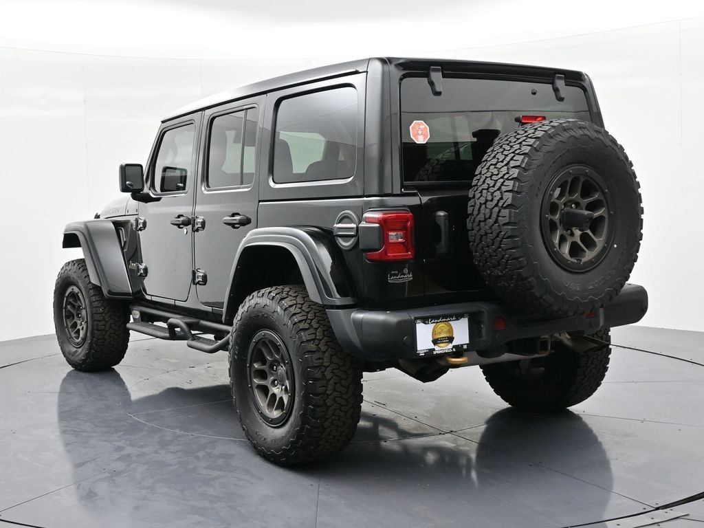 Jeep Wrangler Vehicle Full-screen Gallery Image 7