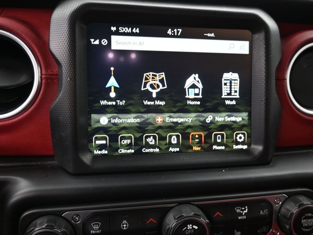 Jeep Wrangler Vehicle Full-screen Gallery Image 11