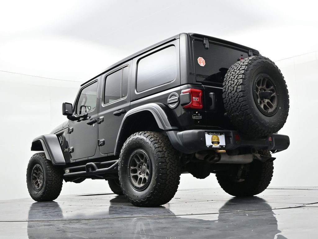 Jeep Wrangler Vehicle Full-screen Gallery Image 20