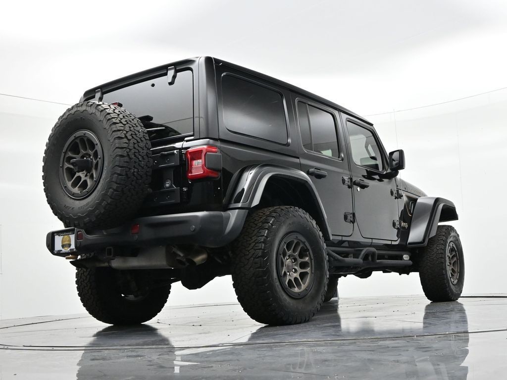 Jeep Wrangler Vehicle Full-screen Gallery Image 22