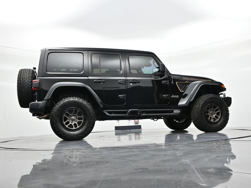 Jeep Wrangler Vehicle Full-screen Gallery Image 23