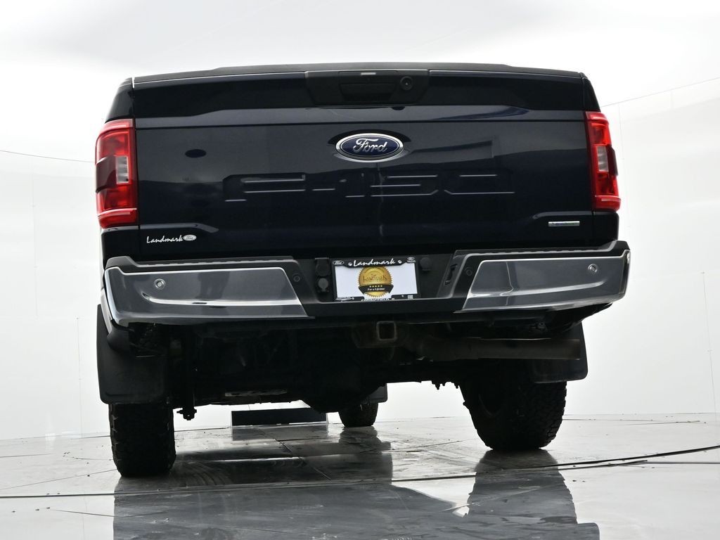 Ford F-150 Vehicle Full-screen Gallery Image 21