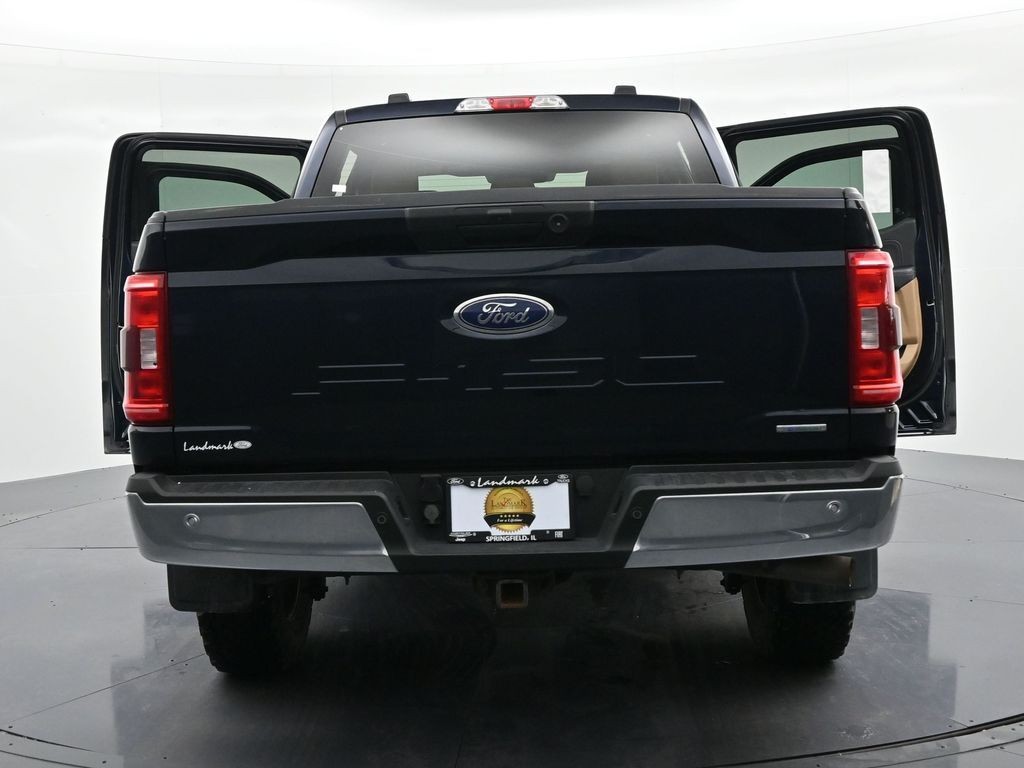 Ford F-150 Vehicle Full-screen Gallery Image 27