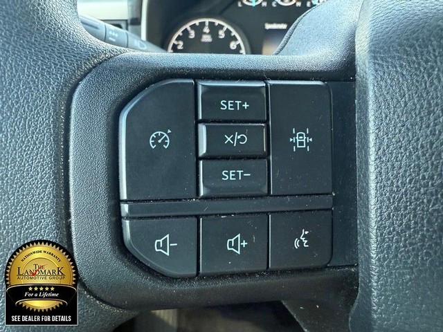 Ford F-150 Vehicle Full-screen Gallery Image 10