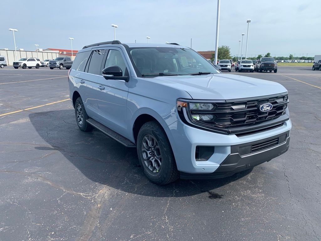 Ford Expedition Vehicle Full-screen Gallery Image 6