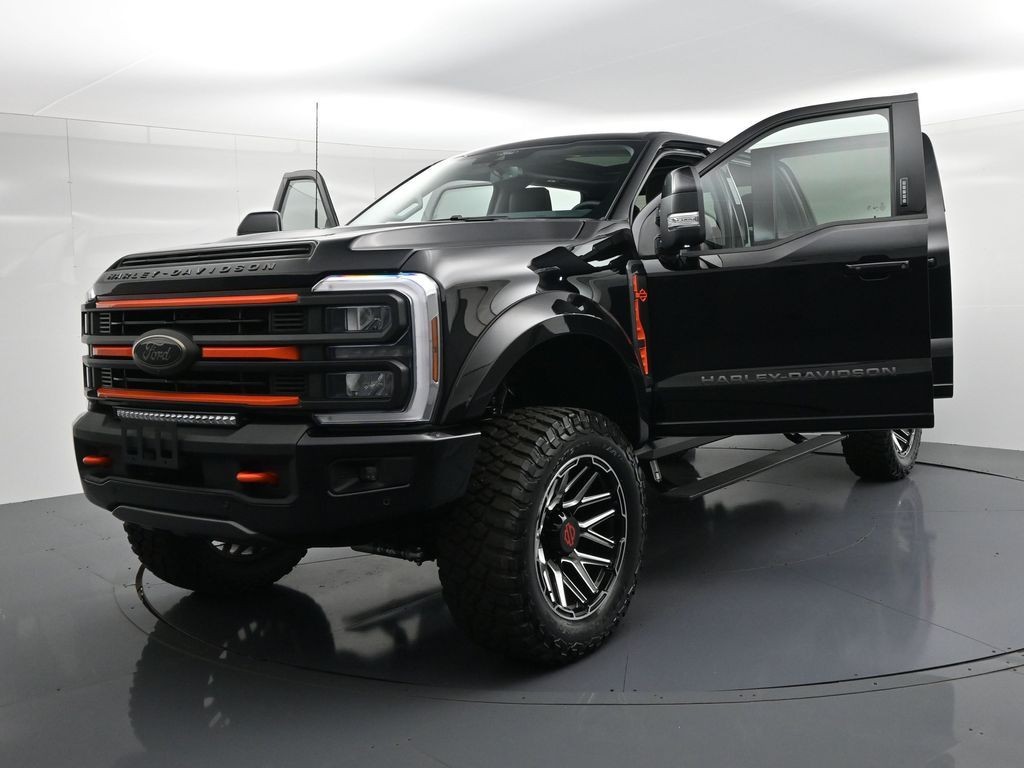 Ford F-250SD Vehicle Full-screen Gallery Image 31