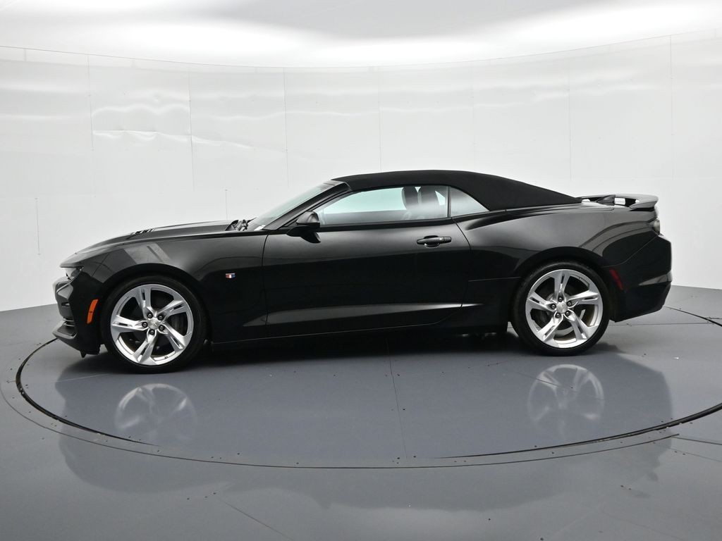 Chevrolet Camaro Vehicle Full-screen Gallery Image 09
