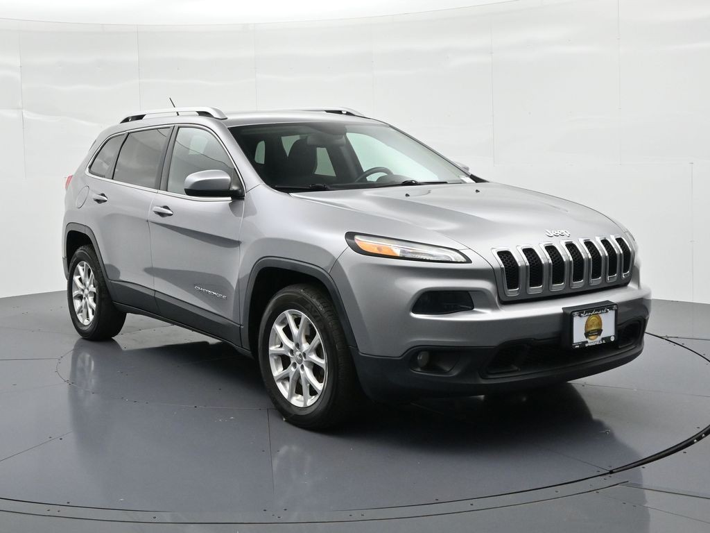 Jeep Cherokee Vehicle Full-screen Gallery Image 4