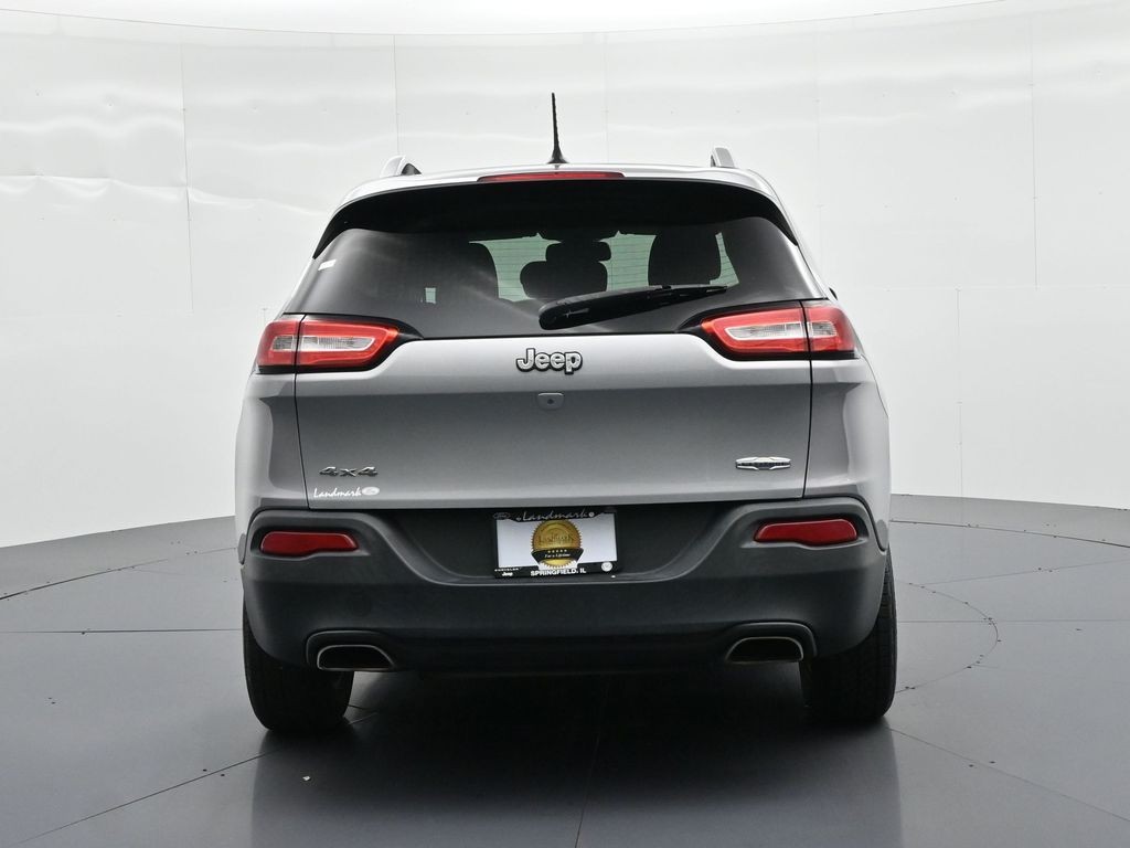 Jeep Cherokee Vehicle Full-screen Gallery Image 7