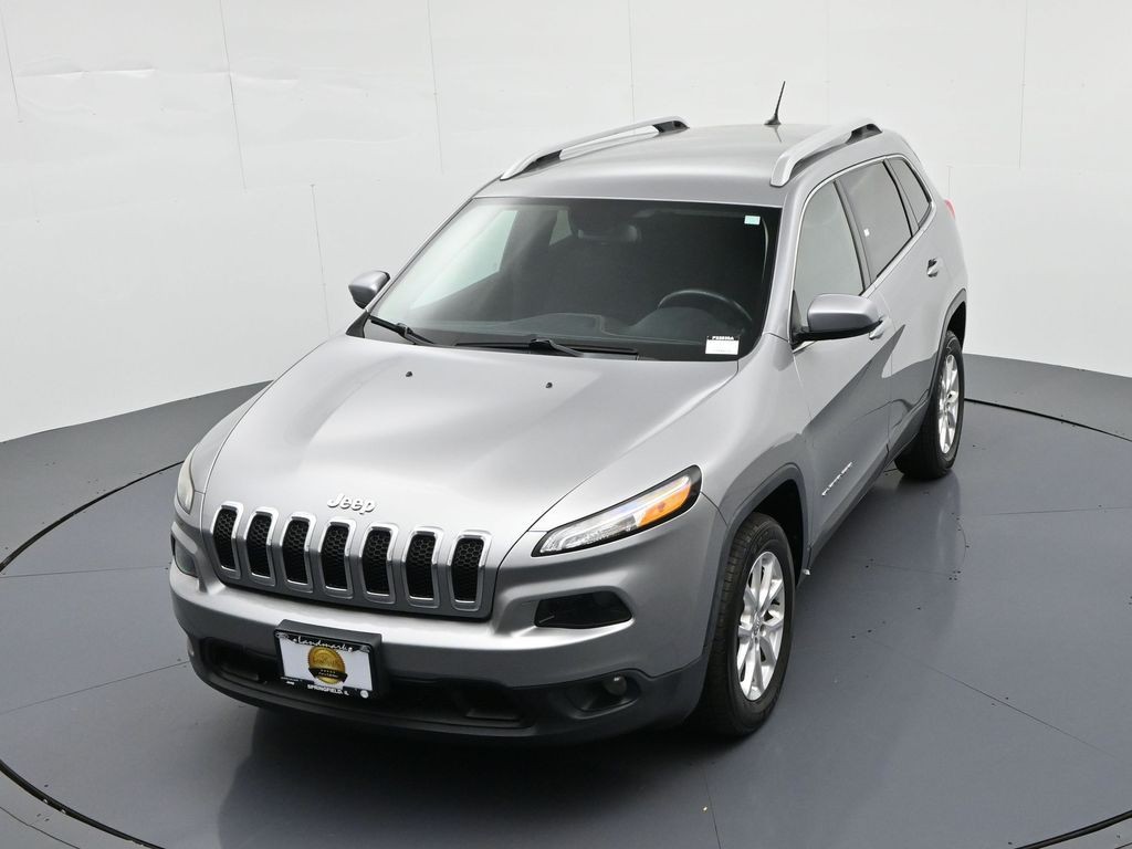 Jeep Cherokee Vehicle Full-screen Gallery Image 15