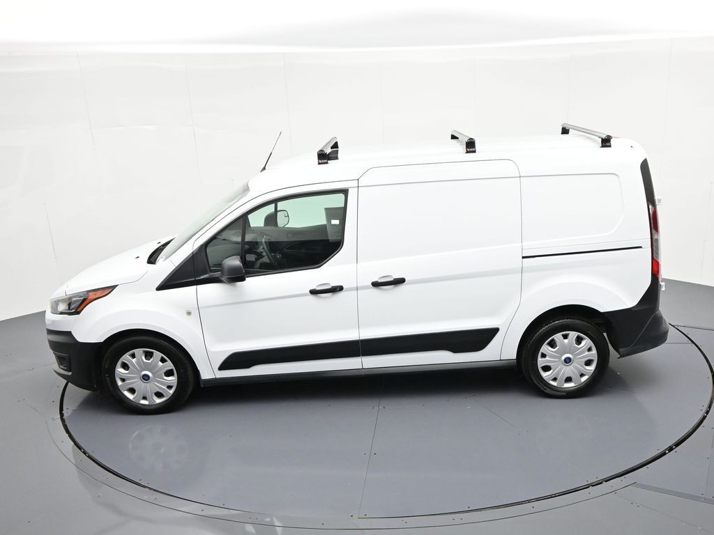 Ford Transit Connect Van Vehicle Full-screen Gallery Image 17