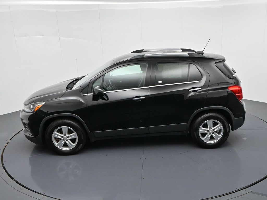 Chevrolet Trax Vehicle Full-screen Gallery Image 17