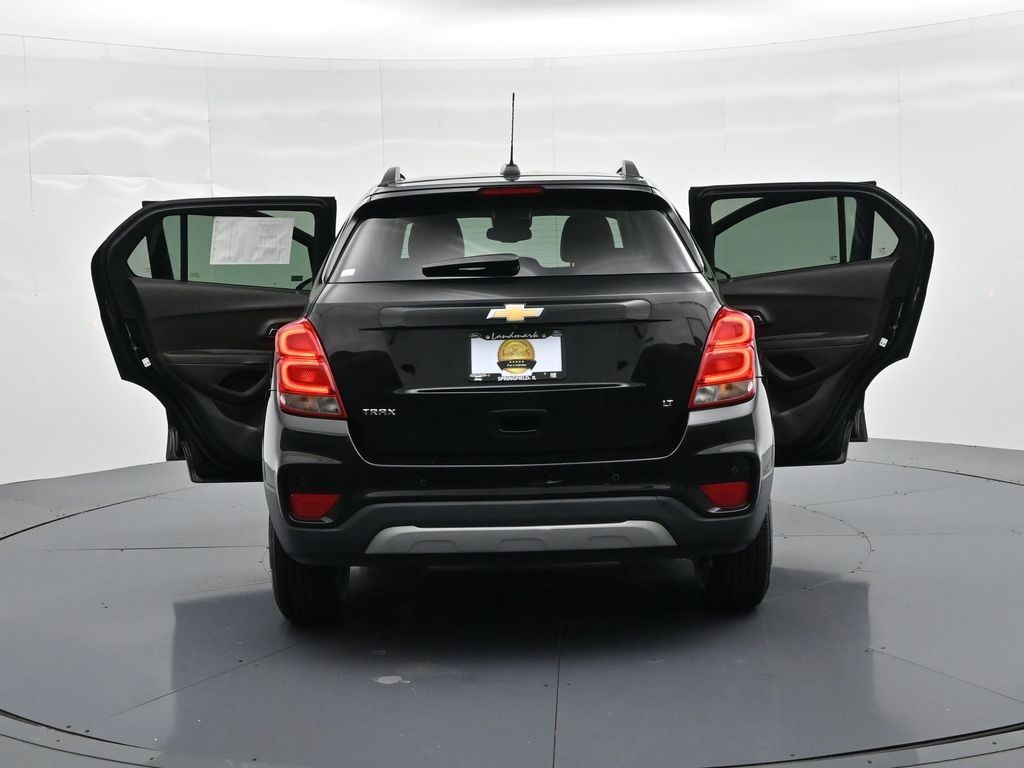 Chevrolet Trax Vehicle Full-screen Gallery Image 25
