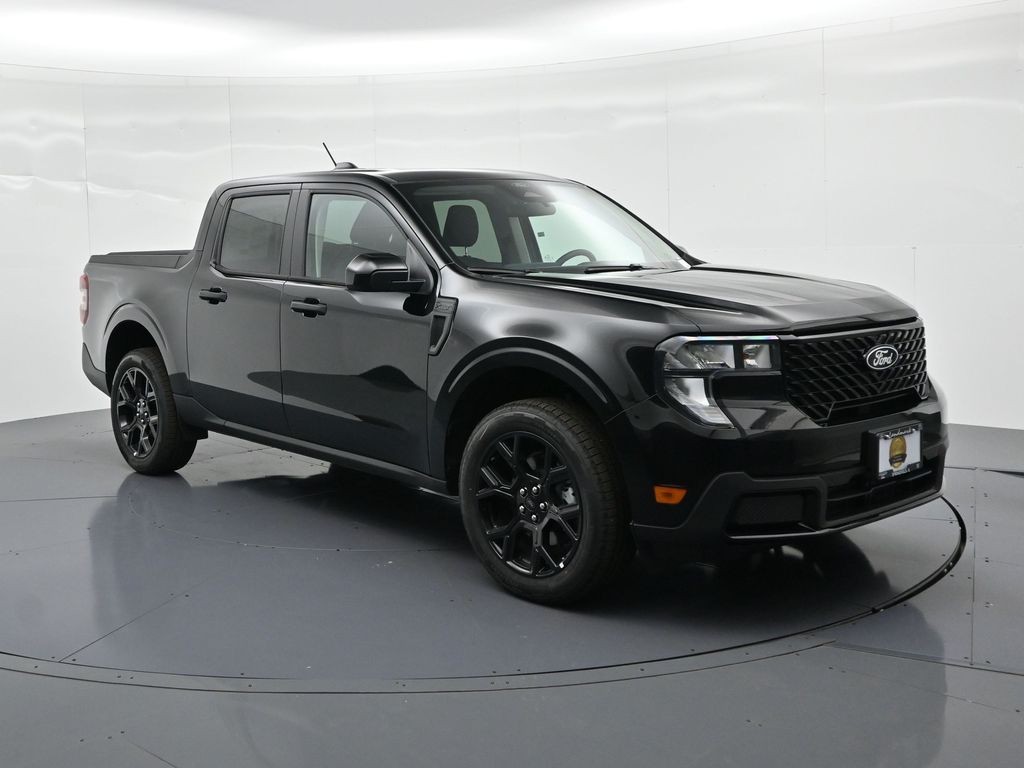 Ford Maverick Vehicle Full-screen Gallery Image 4