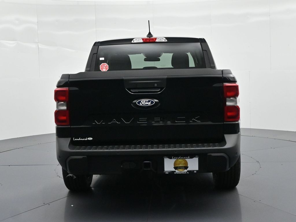 Ford Maverick Vehicle Full-screen Gallery Image 7
