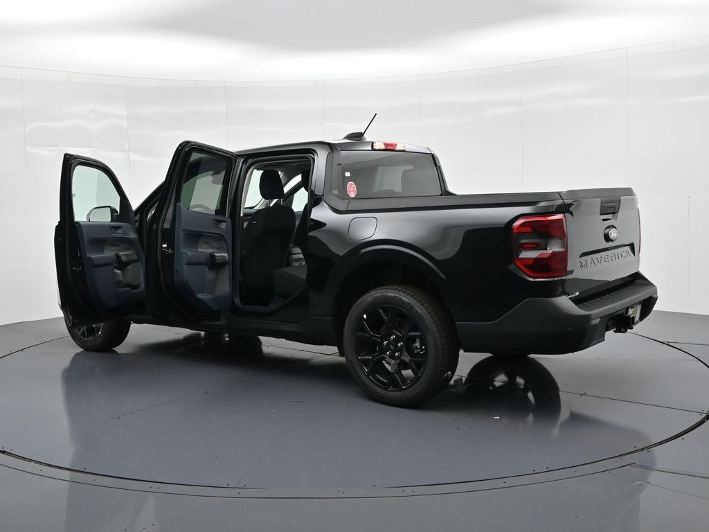 Ford Maverick Vehicle Full-screen Gallery Image 26