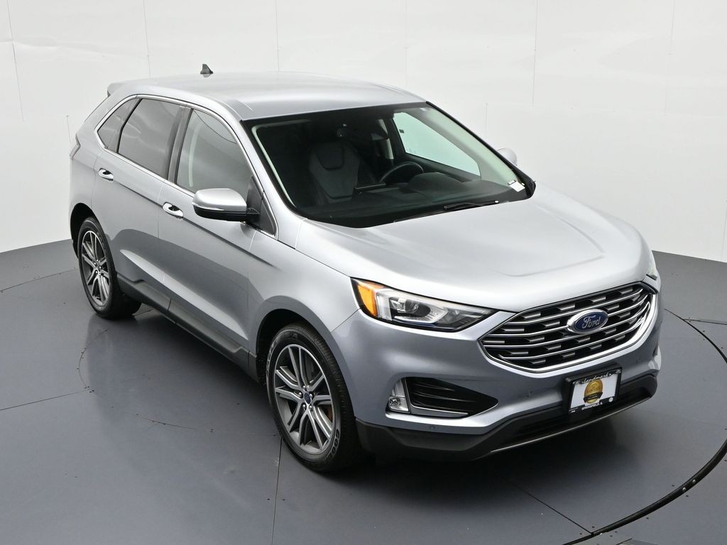 Ford Edge Vehicle Full-screen Gallery Image 15
