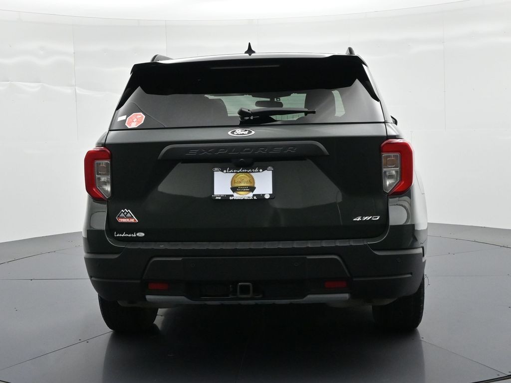 Ford Explorer Vehicle Full-screen Gallery Image 07