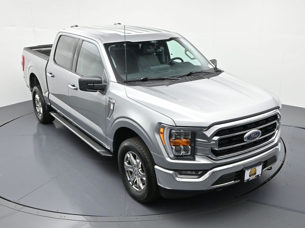Ford F-150 Vehicle Full-screen Gallery Image 16