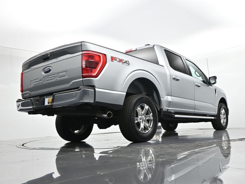 Ford F-150 Vehicle Full-screen Gallery Image 22