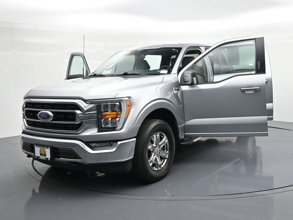 Ford F-150 Vehicle Full-screen Gallery Image 26