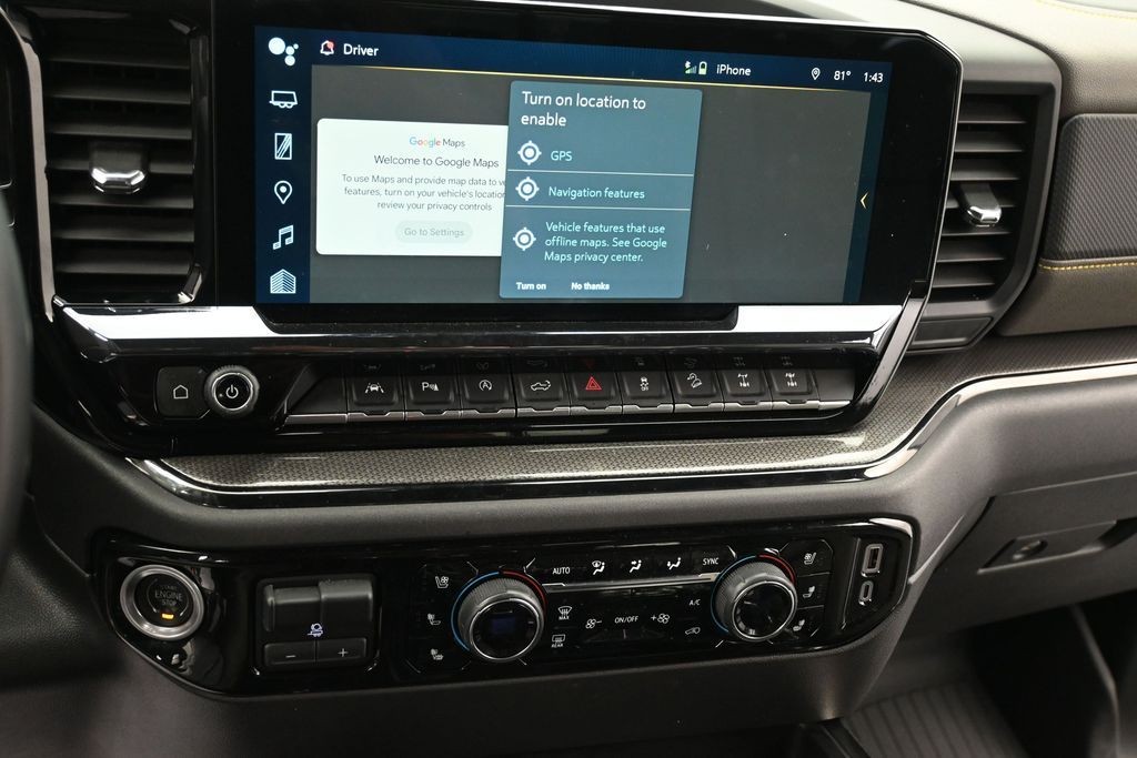 Chevrolet Silverado 1500 Vehicle Full-screen Gallery Image 13