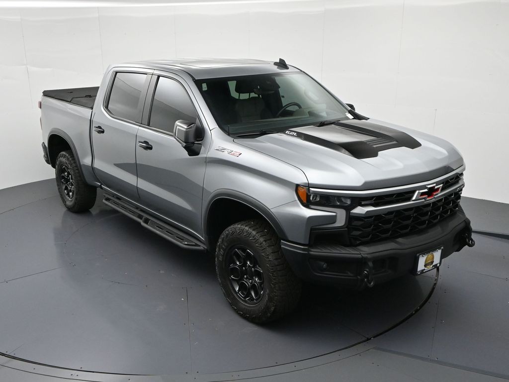 Chevrolet Silverado 1500 Vehicle Full-screen Gallery Image 18