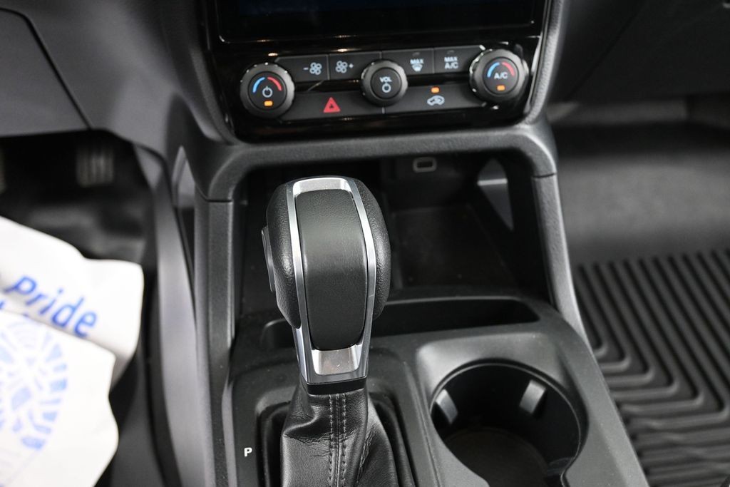 Ford Ranger Vehicle Full-screen Gallery Image 14