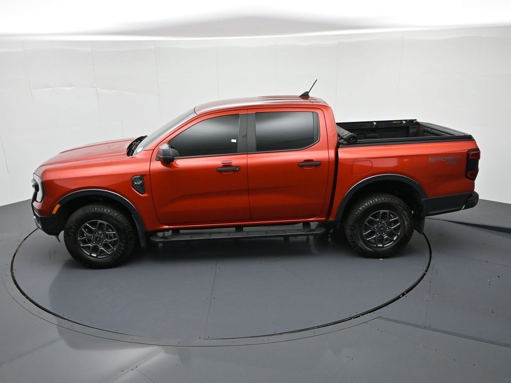 Ford Ranger Vehicle Full-screen Gallery Image 20