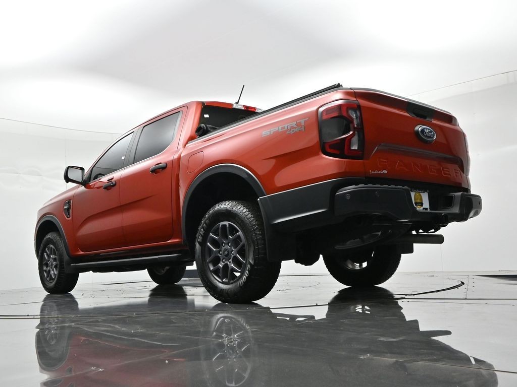 Ford Ranger Vehicle Full-screen Gallery Image 21