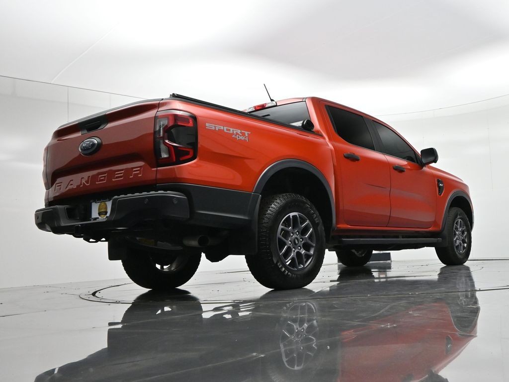 Ford Ranger Vehicle Full-screen Gallery Image 23