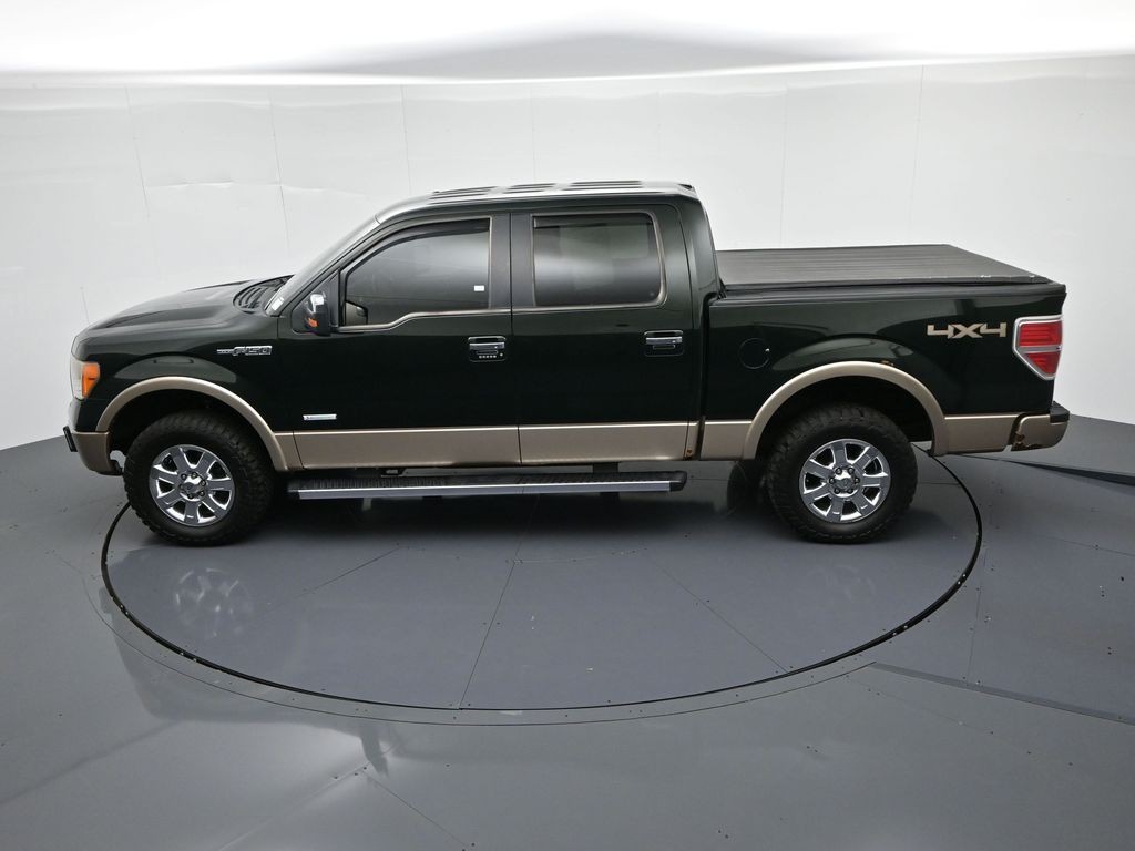 Ford F-150 Vehicle Full-screen Gallery Image 18