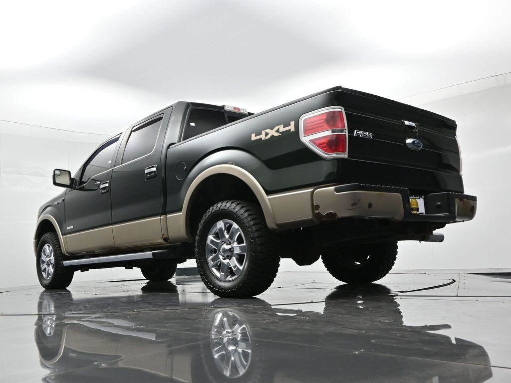 Ford F-150 Vehicle Full-screen Gallery Image 19