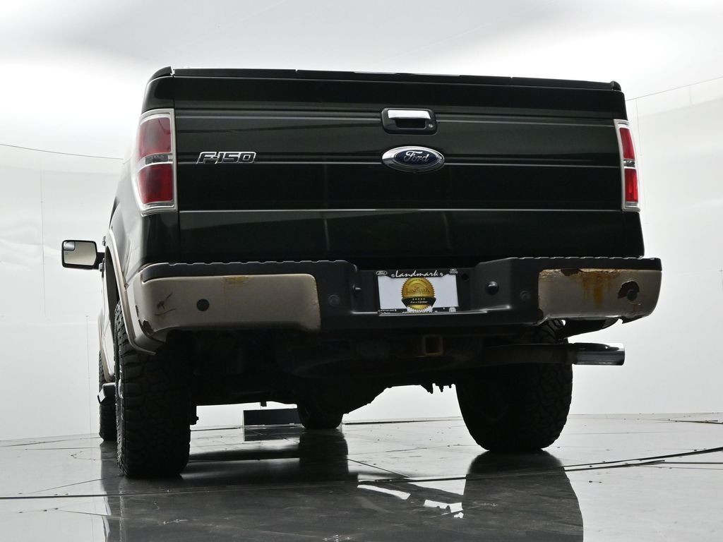 Ford F-150 Vehicle Full-screen Gallery Image 20
