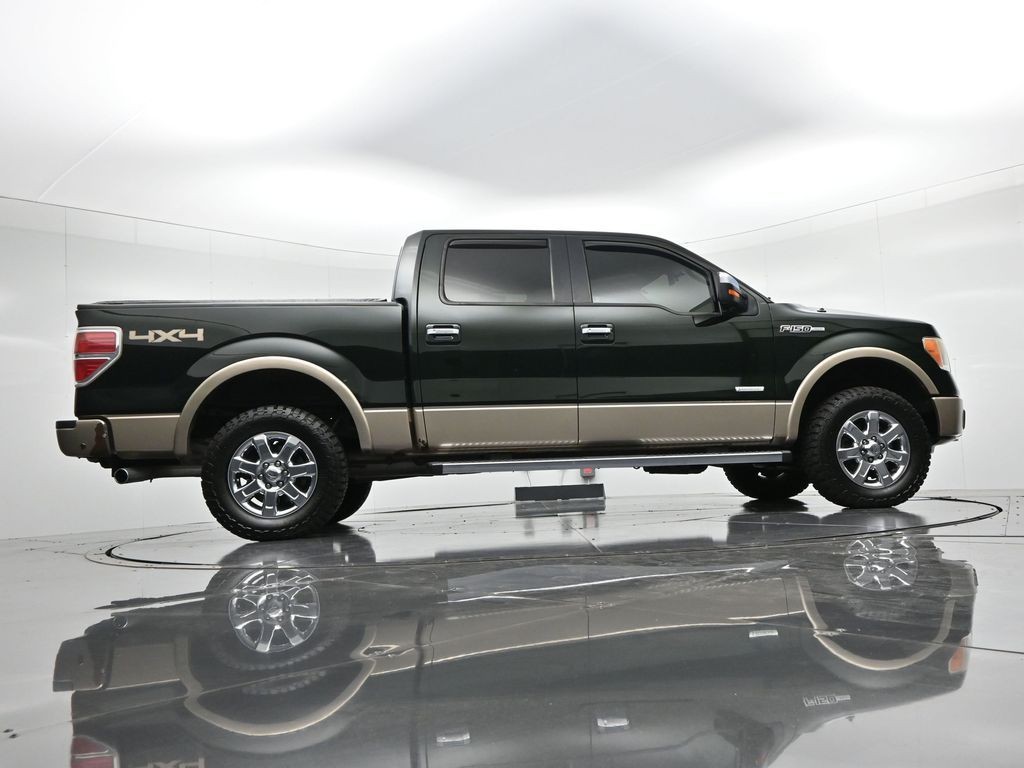 Ford F-150 Vehicle Full-screen Gallery Image 22
