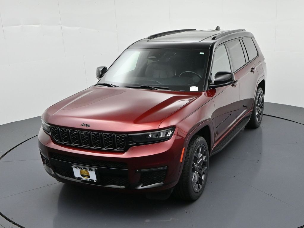 Jeep Grand Cherokee L Vehicle Full-screen Gallery Image 20