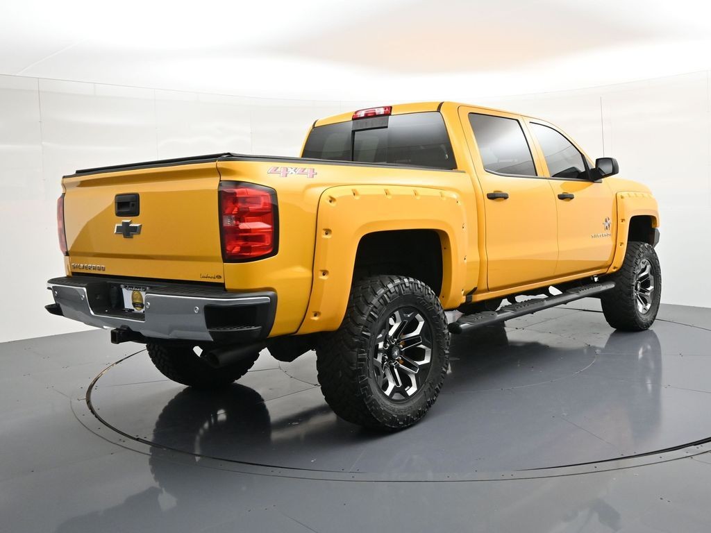 Chevrolet Silverado 1500 Vehicle Full-screen Gallery Image 06