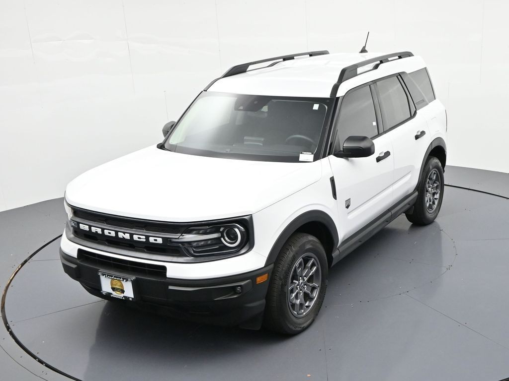 Ford Bronco Sport Vehicle Full-screen Gallery Image 19
