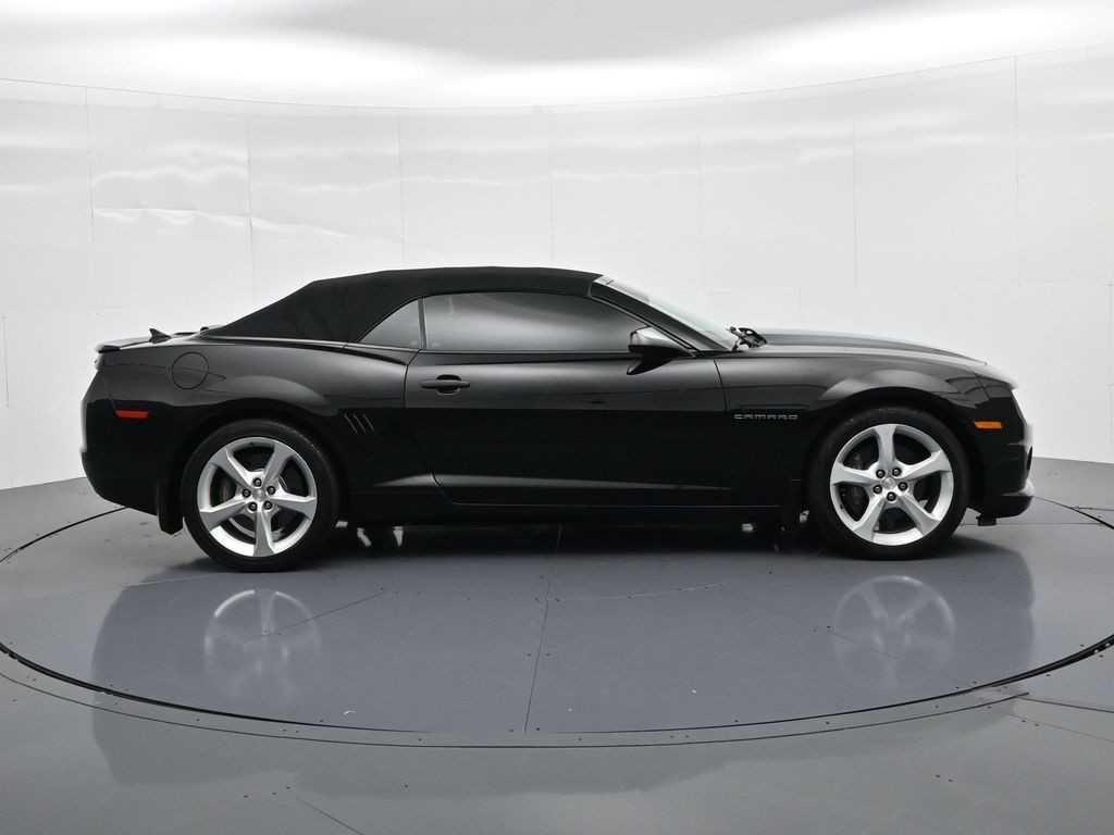 Chevrolet Camaro Vehicle Full-screen Gallery Image 05