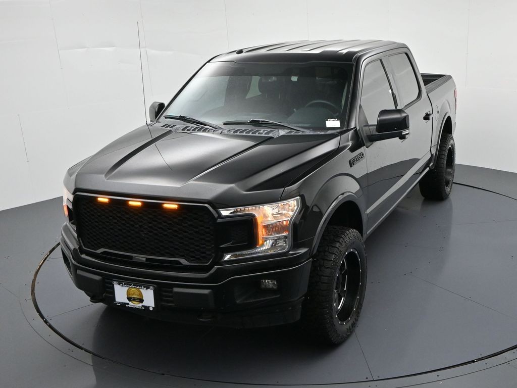 Ford F-150 Vehicle Full-screen Gallery Image 18