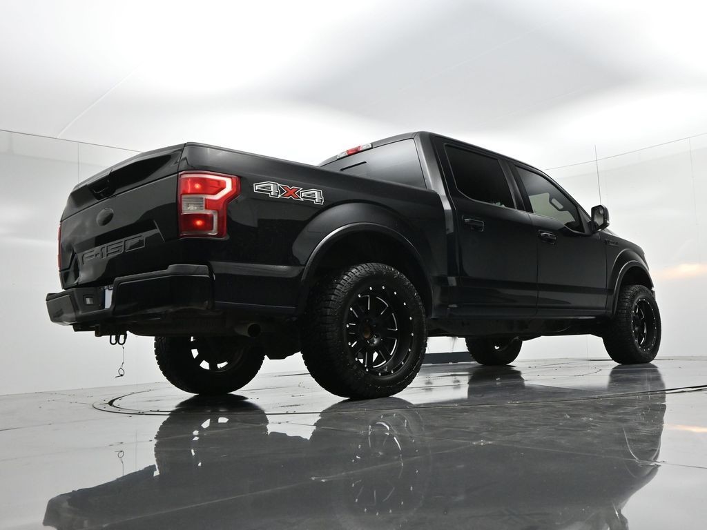 Ford F-150 Vehicle Full-screen Gallery Image 22