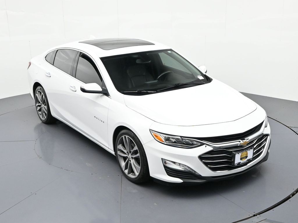 Chevrolet Malibu Vehicle Full-screen Gallery Image 14