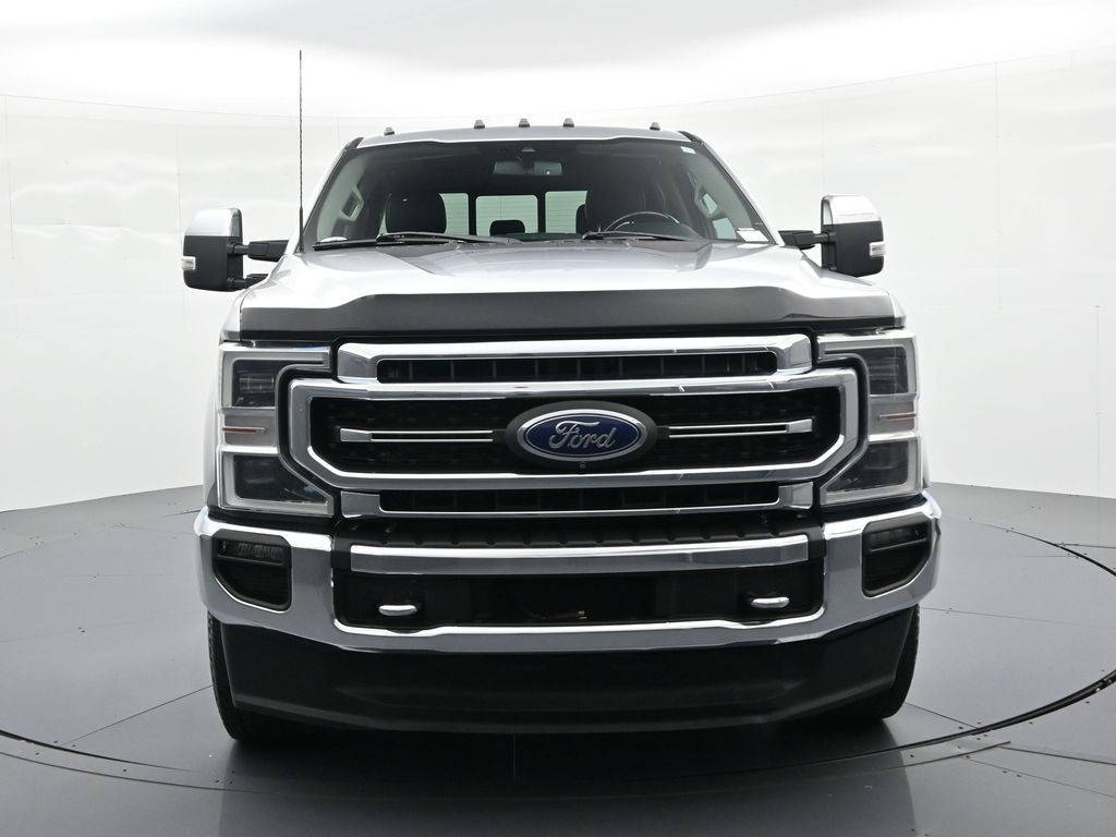 Ford Super Duty F-250 SRW Vehicle Full-screen Gallery Image 3