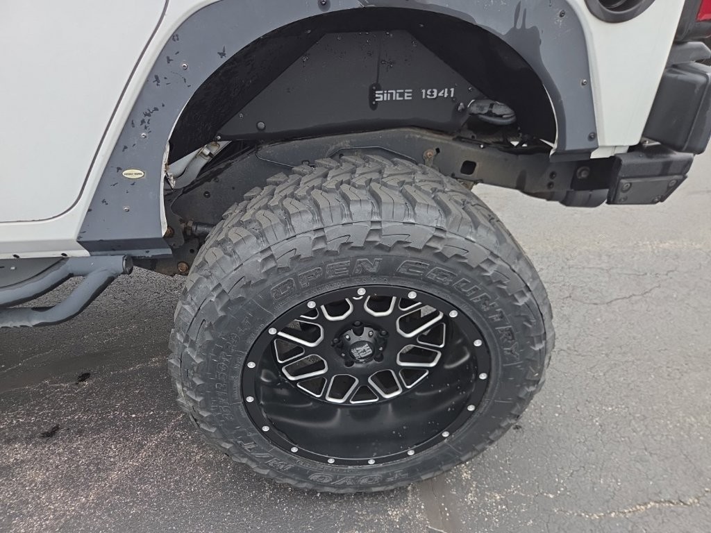 Jeep Wrangler Unlimited Vehicle Full-screen Gallery Image 5